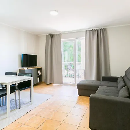 Pinia - A1 First Floor - Mpolo Apartman *