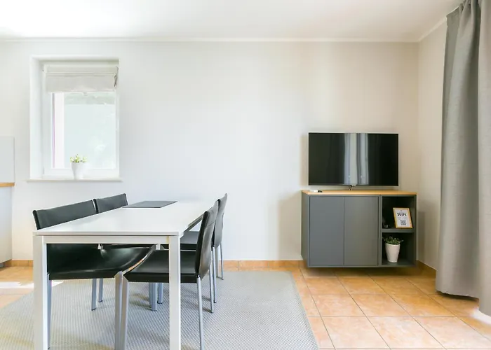 Pinia - A1 First Floor - Mpolo Apartman